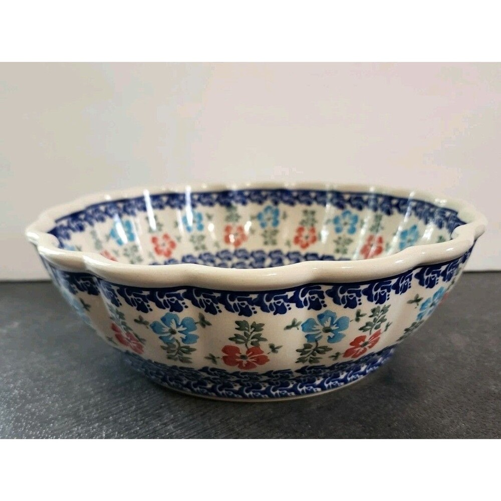 Polish Pottery Boleslawiec Hand Made Rare Scalloped Edge Large Bowl 2/200 New - Picture 11 of 12